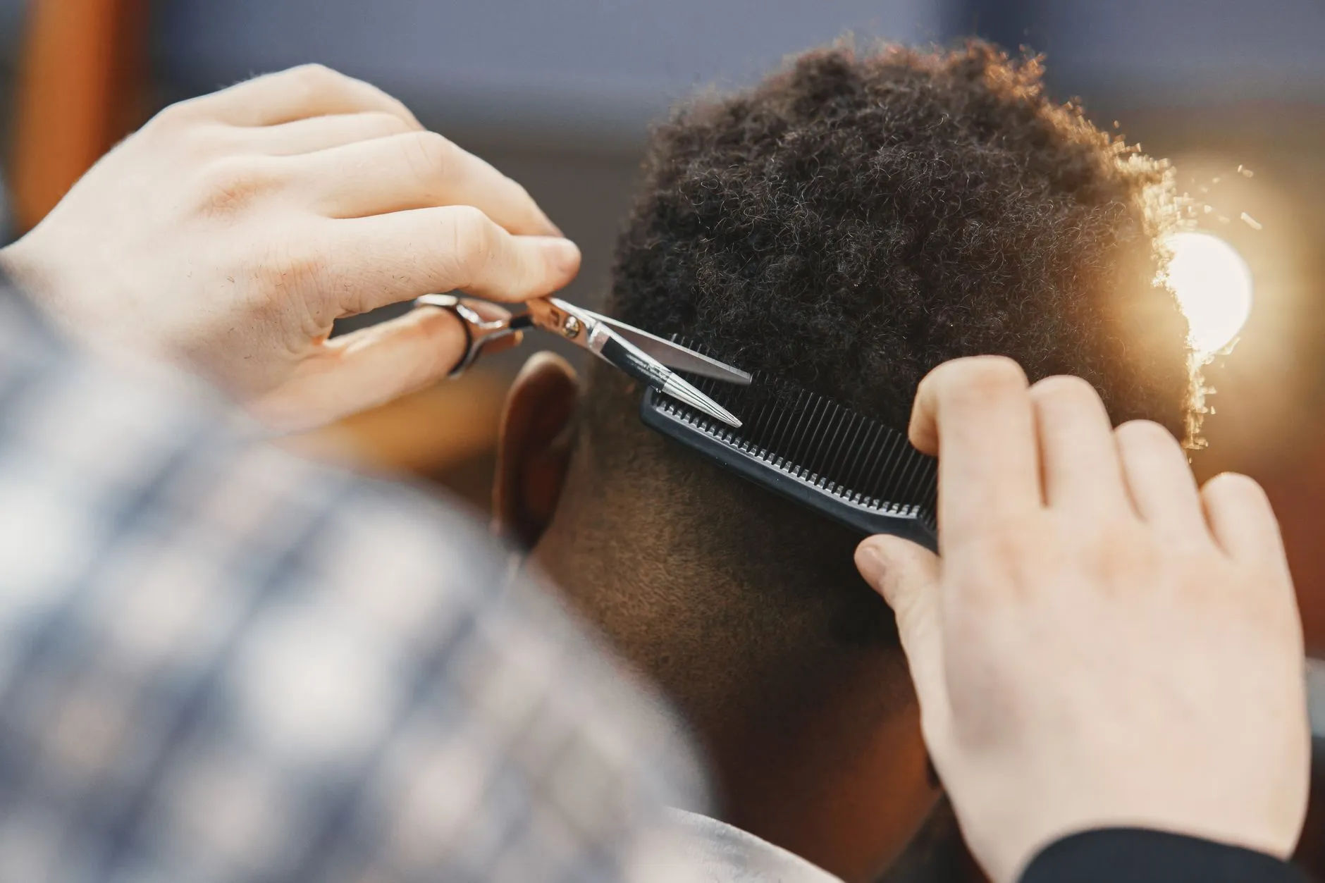 Curso de barbeiro — aprenda técnicas profissionais de barbearia