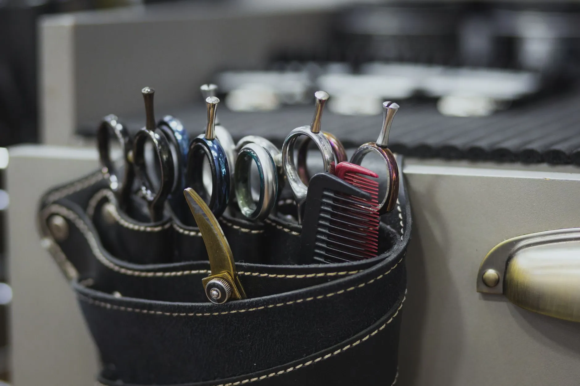 Quanto tempo dura um curso de barbeiro — aprenda técnicas profissionais de barbearia